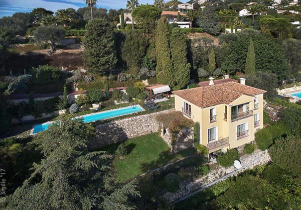 Italian Style Villa in Walking Distance to Beaches and Beaulieu sur Mer